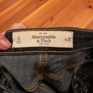 Abercrombie women’s supper skinny jeans